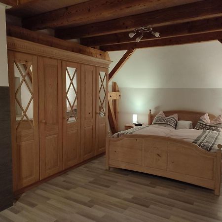 Sonnige Zimmer Hotell Eberhardzell Eksteriør bilde